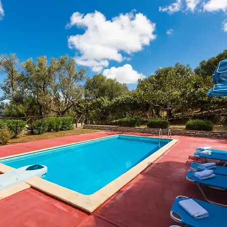 Vila Estate Maroulás