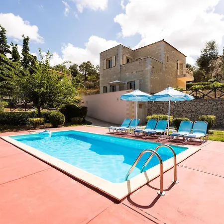 Estate Vila Maroulás